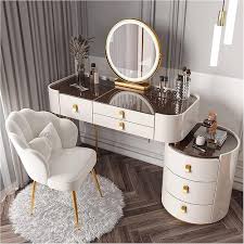 Elegancka Toaletka Makeup w Stylu Nowoczesnym