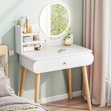 Minimalistyczna Toaletka z Lustrem LED